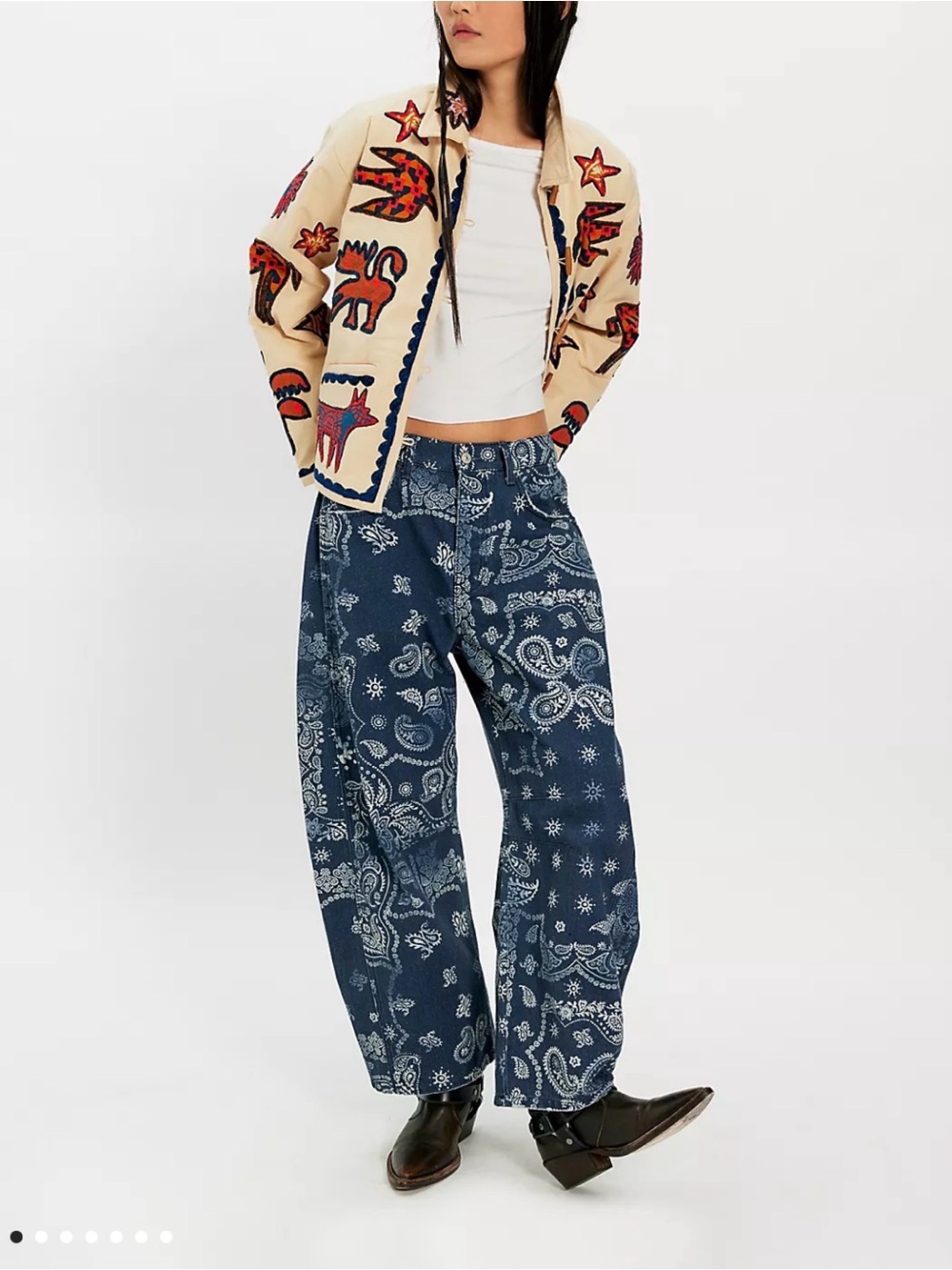 We The Free Good Luck Navy Bandana Print Barrel Jeans Sz 25 NWT Boho Wide-Leg